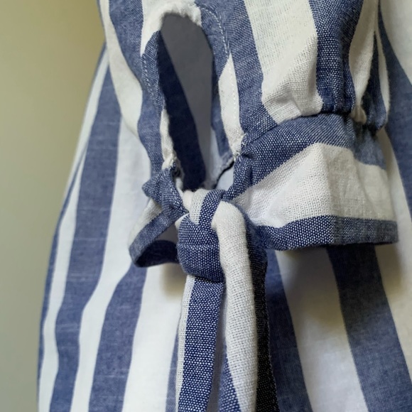 Off the Shoulder Blue and White Blouse - Picture 5 of 6